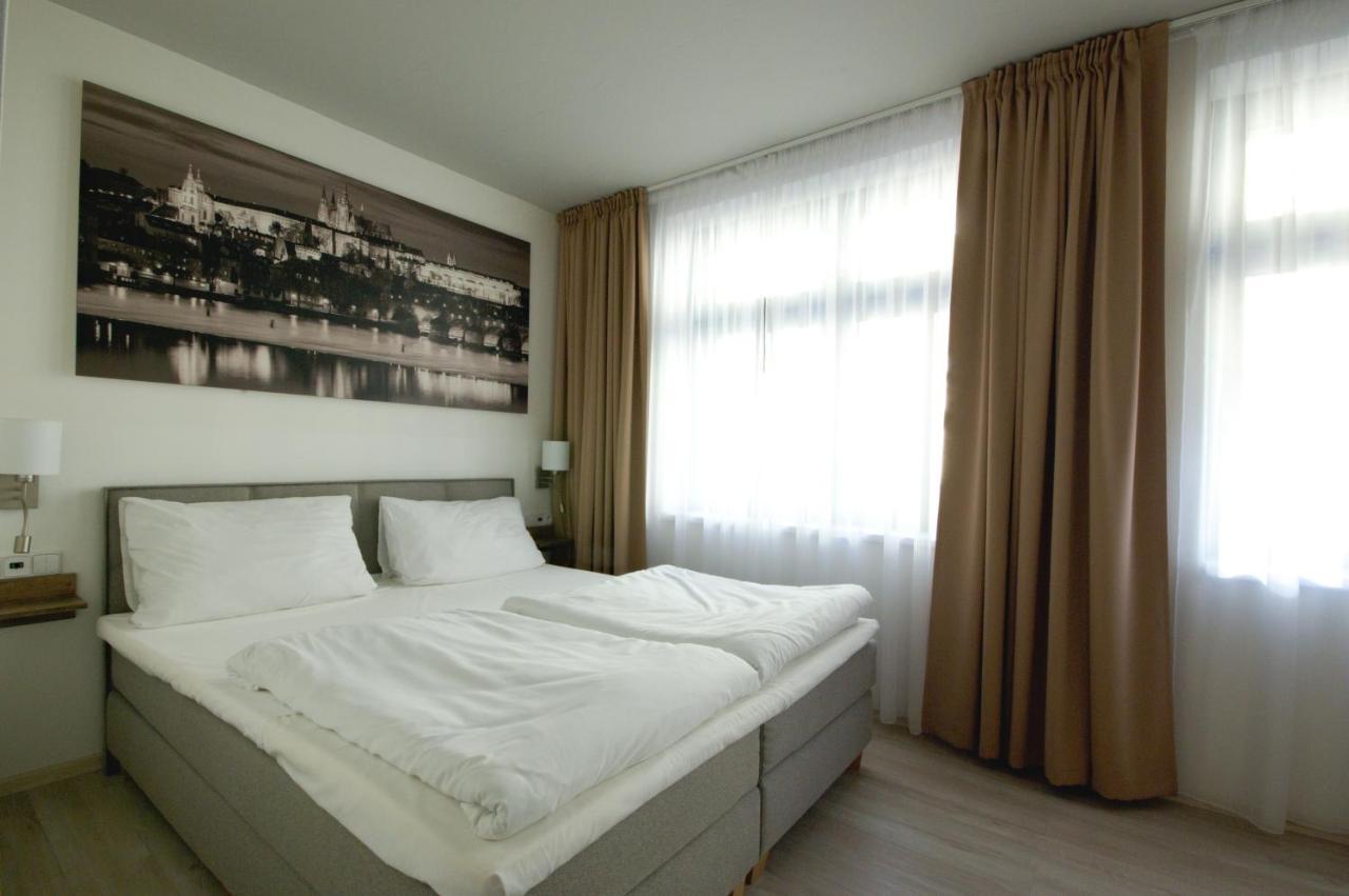Adeba Hotell